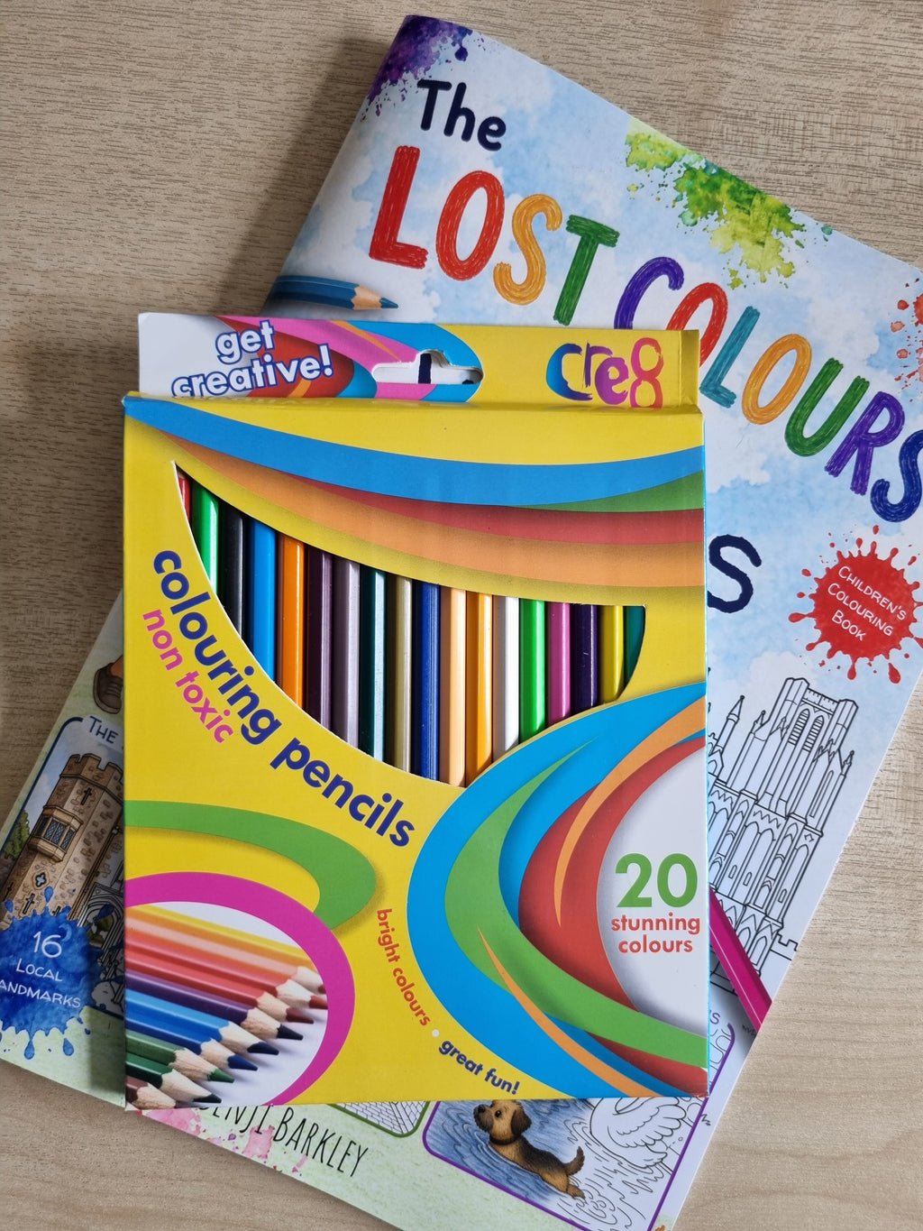 20 Colouring Pencils